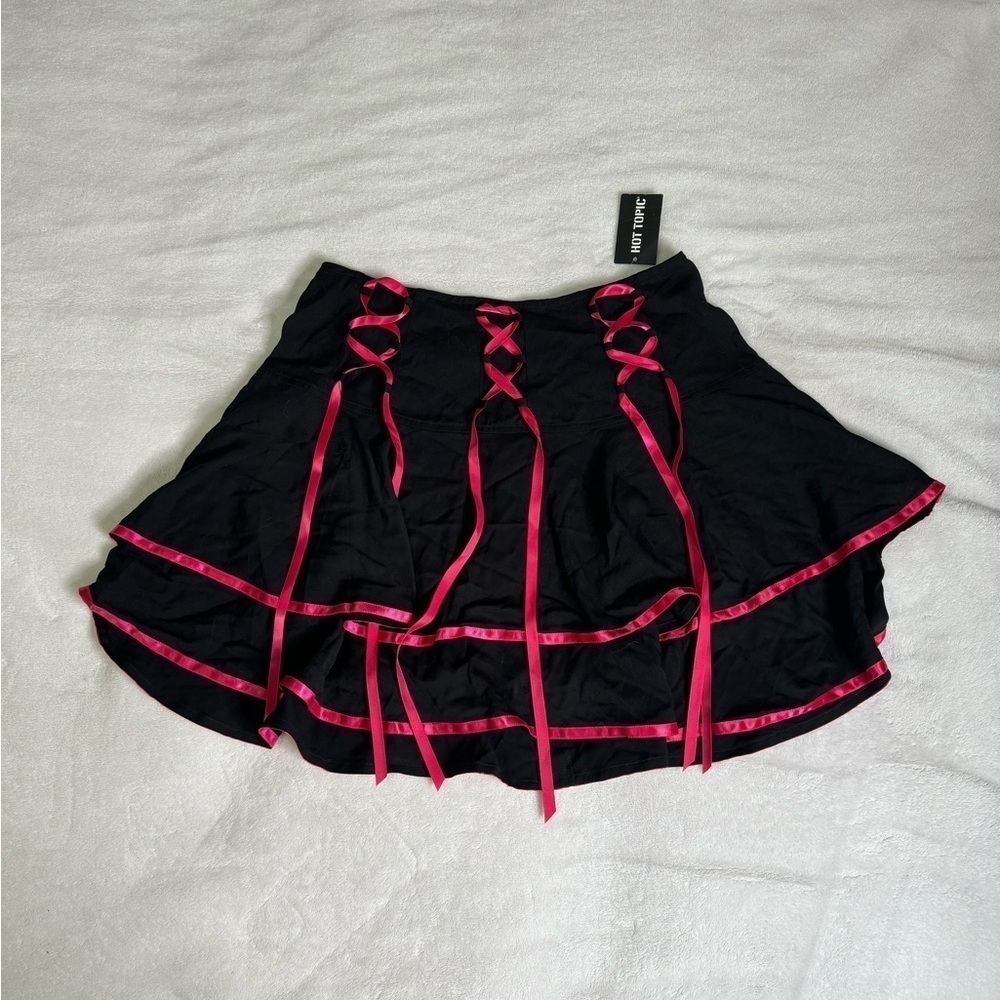 Hot Topic Gothic Ribbon Skirt​​​​​​​​​